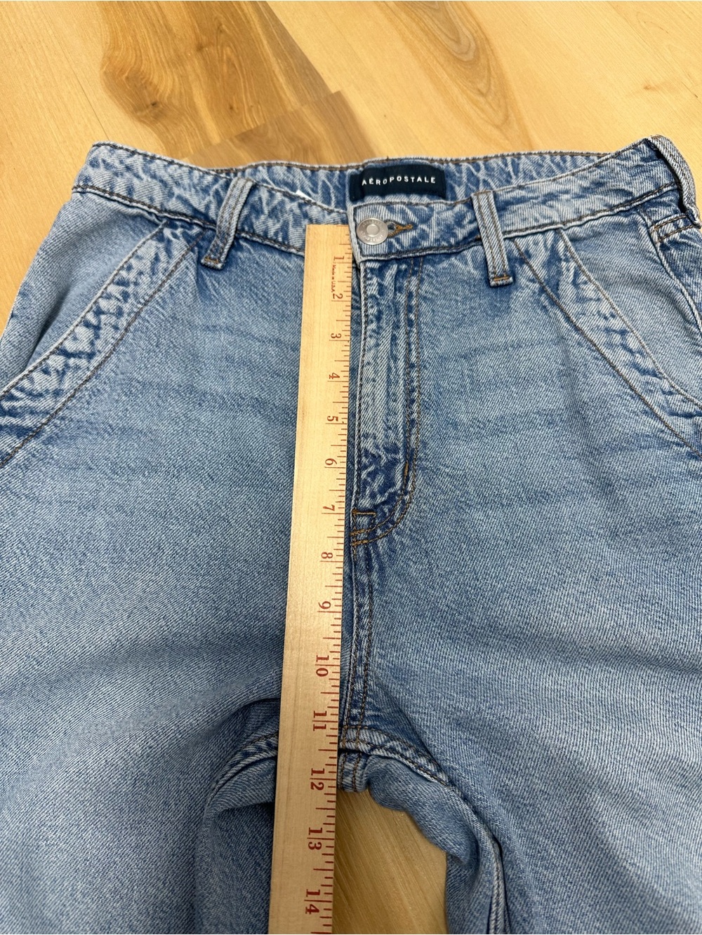 Aeropostale High Rise Wide Leg Cargo Jeans Light Wash Denim Size 8 GUC Y2K Style - Picture 6 of 12